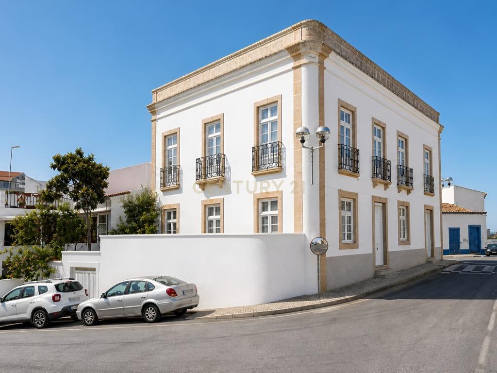 OPORTUNIDADE UNICA NO CORAÇÃO DO ALENTEJO - APARTAMENTO T2 NOVO EM EDIFICO HISTÓRICO -IDEAL PARA VIVIER OU RENTABILIZAR - Image 2