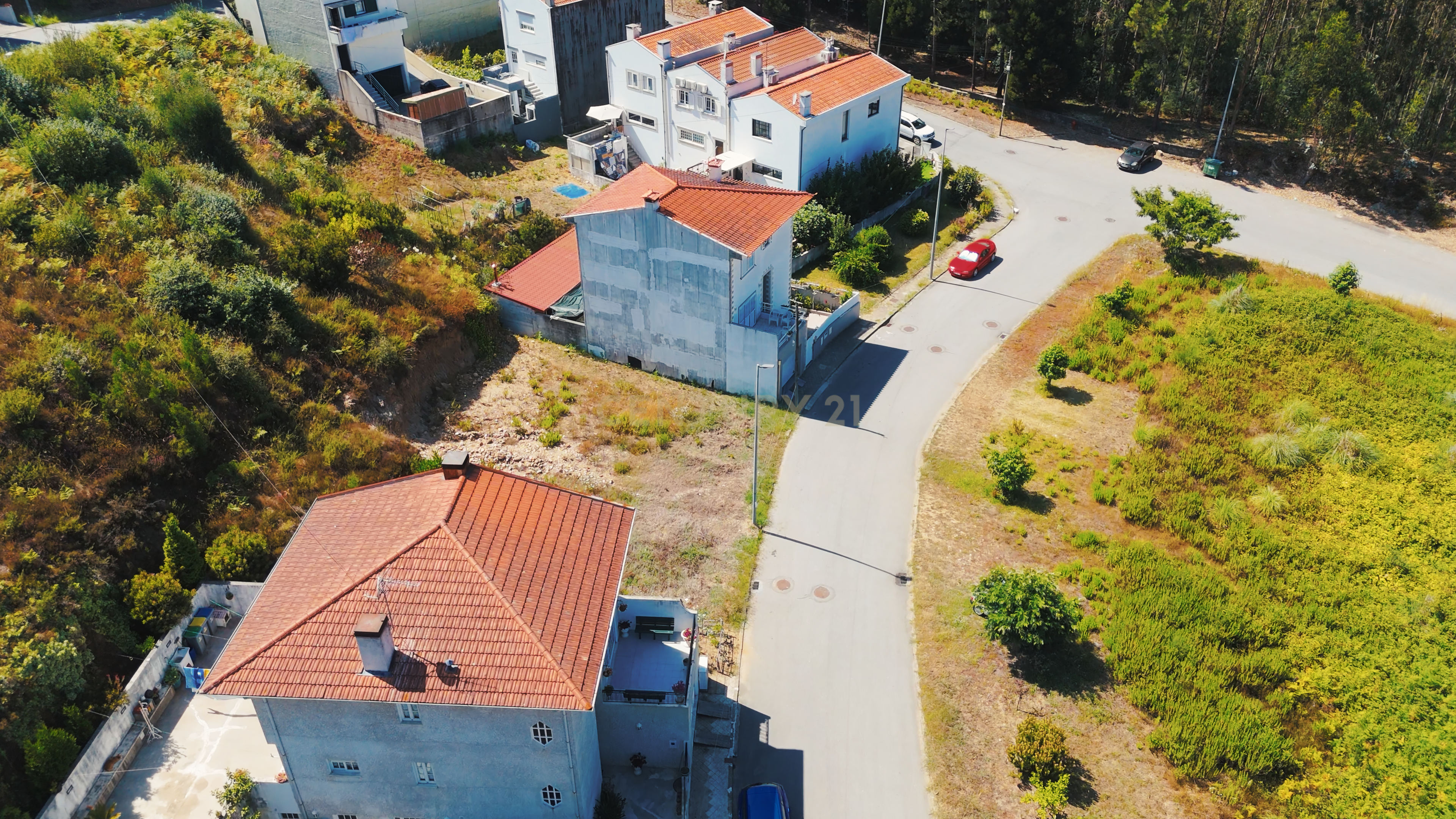 Fotografia 6 de Oportunidade Única!  Terreno de 267m2 para Construção  em Crestuma, Vila Nova de Gaia - 44.000€