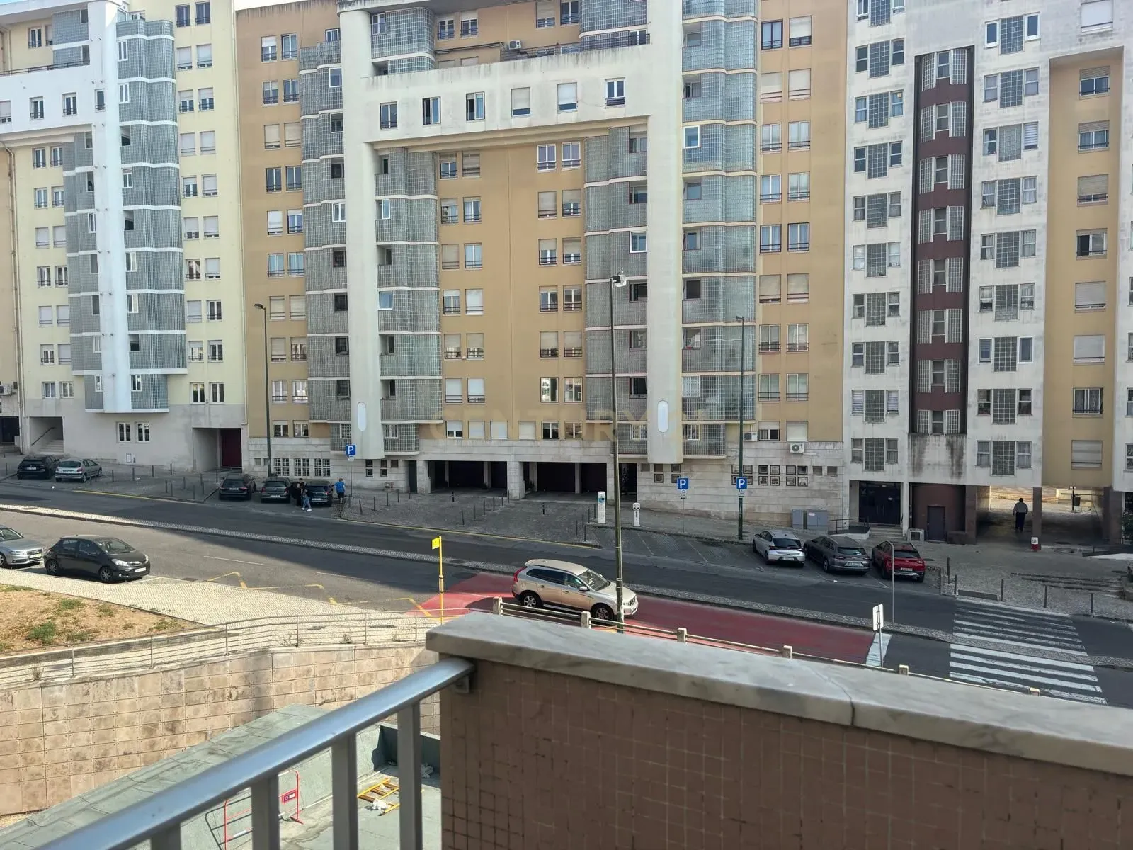 Apartamento Moderno T1 com Varanda no Lumiar - 1150€ - Image 15