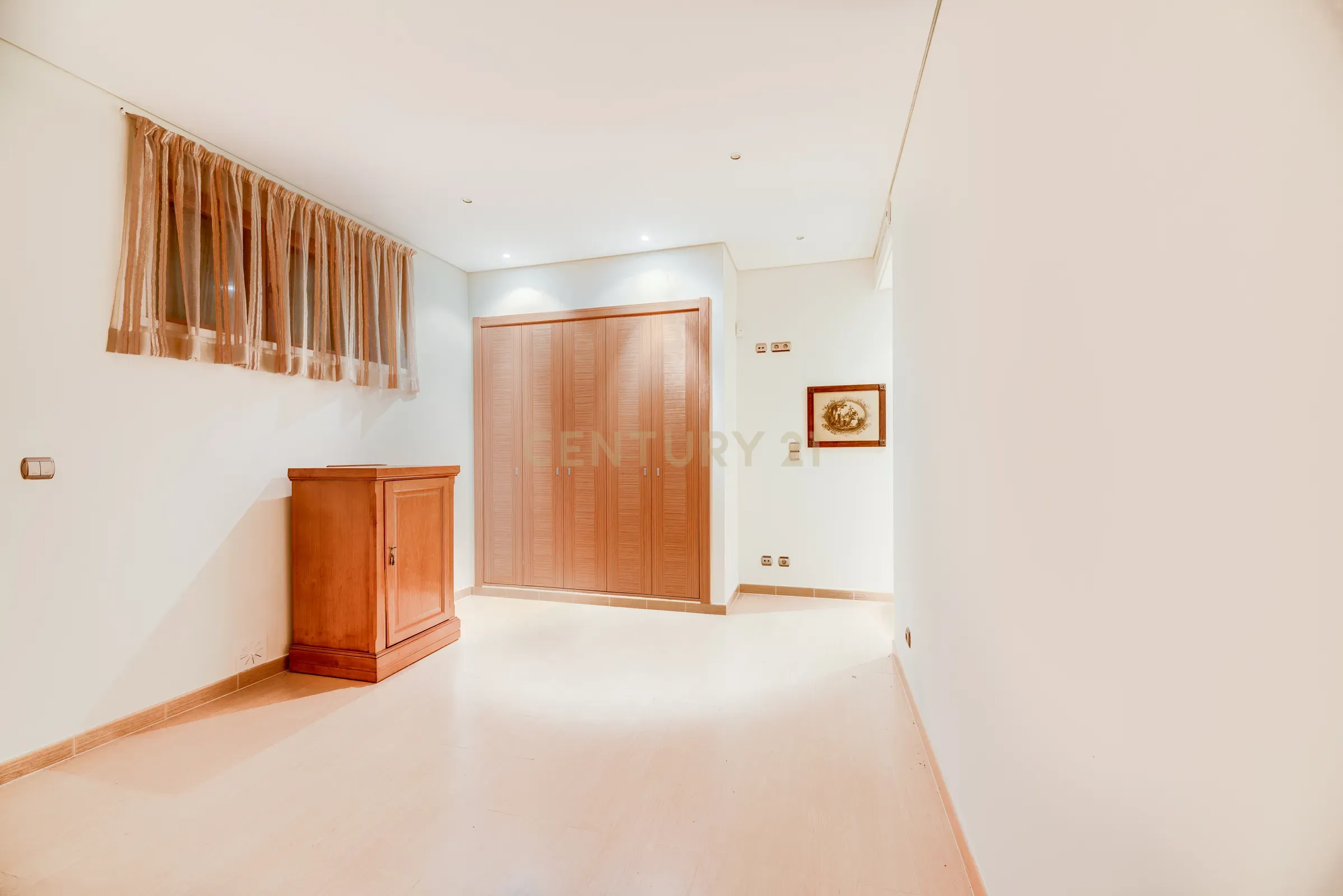 Moradia T7 de sonho! - Image 48