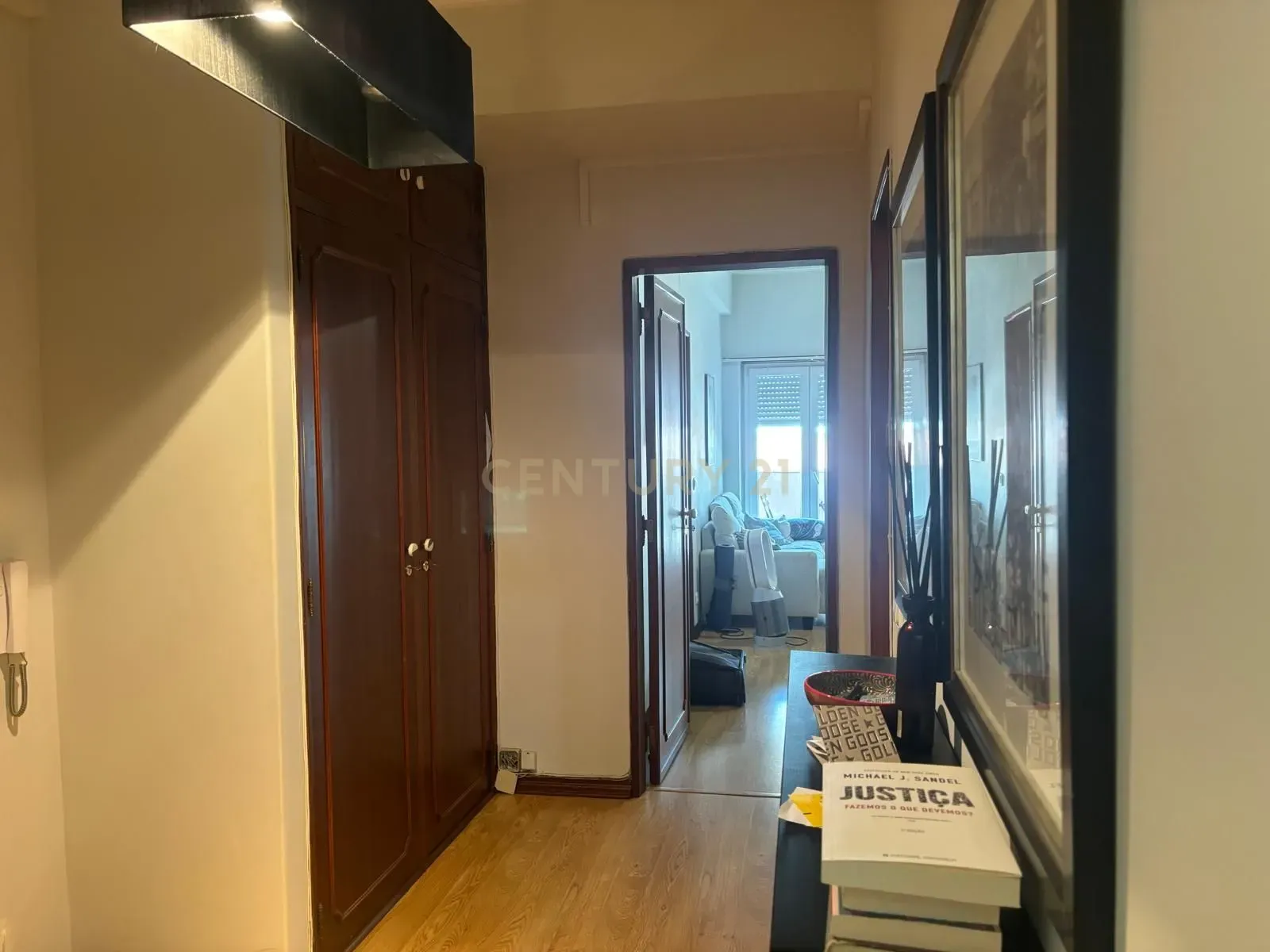 Apartamento Moderno T1 com Varanda no Lumiar - 1150€ - Image 9