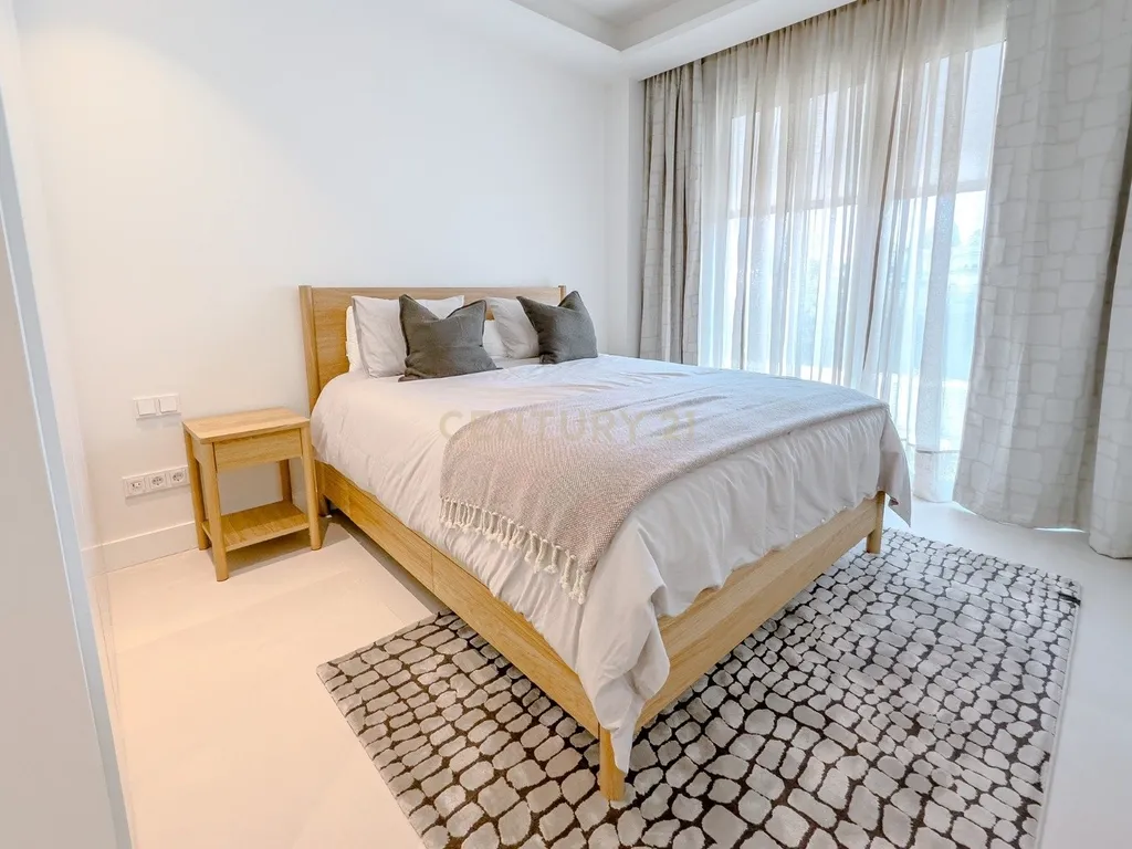 Apartamento exclusivo de 3 quartos na Milla de Ouro, Marbella - Image 11
