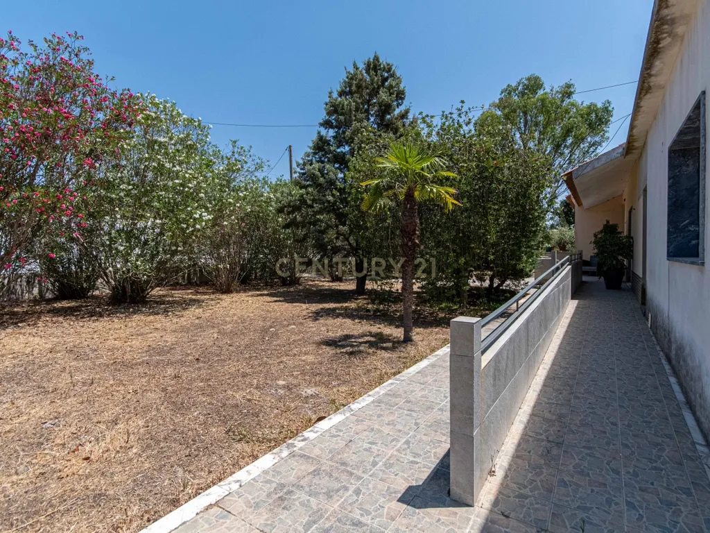 Moradia Exclusiva para Investimento em Quinta do Anjo, Palmela - Image 20