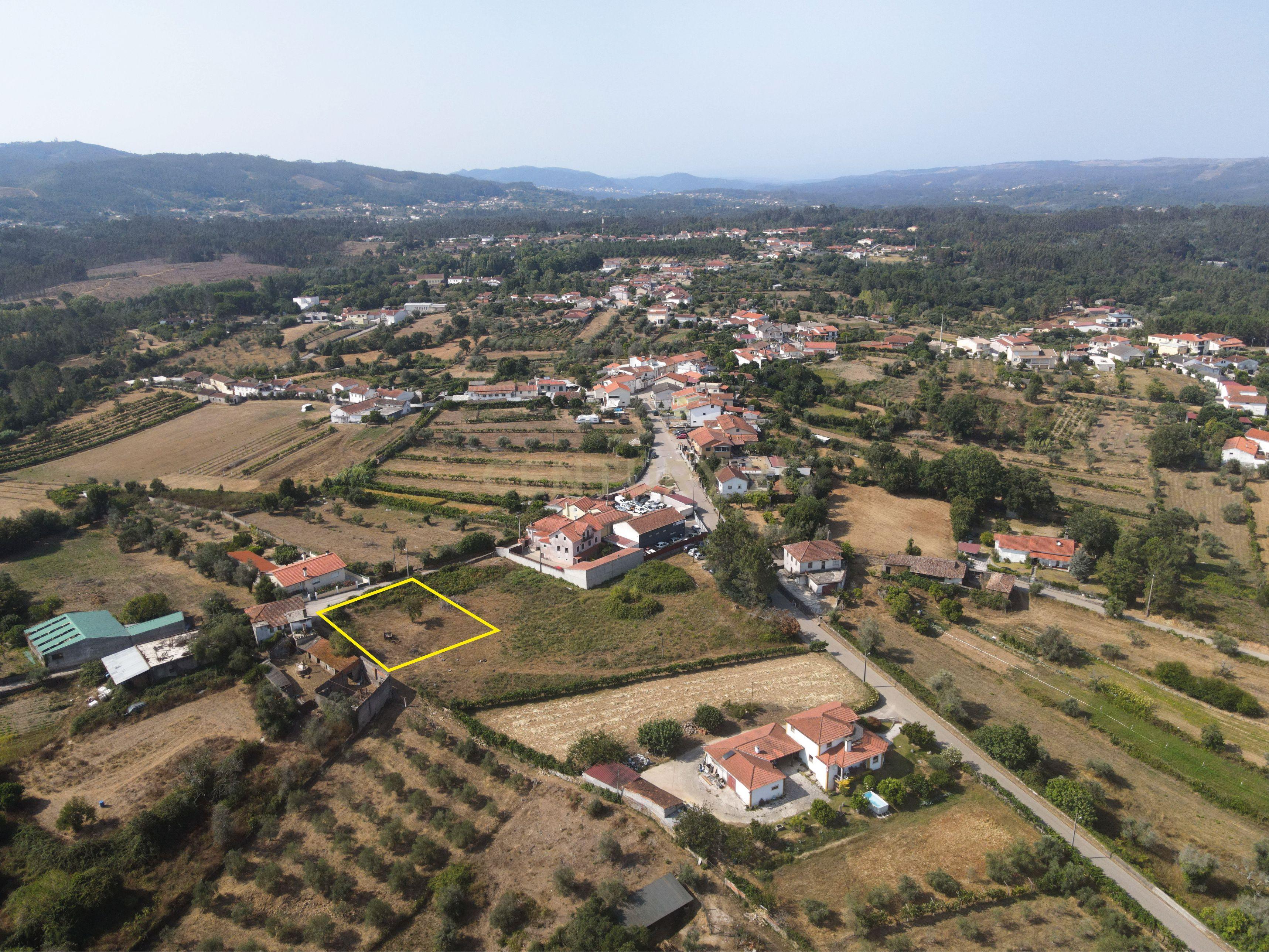 Fotografia 5 de Terreno para Construção