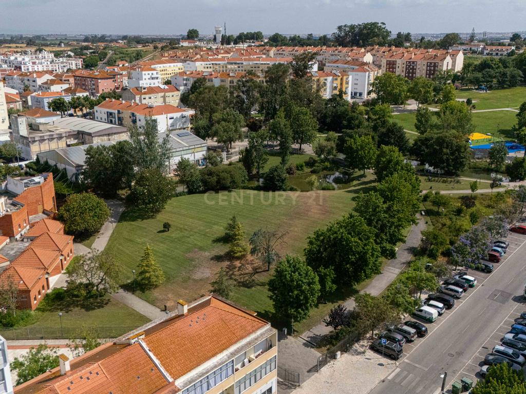 Apartamento T2 Moita – Ideal para Habitação Própria ou Investimento! - Image 21