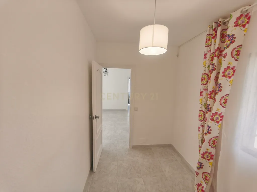 Apartamento Térreo de Esquina com 3 Quartos Totalmente Remodelado em El Boquetillo – Fuengirola - Image 28
