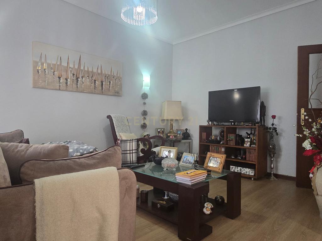 Apartamento T3 em Viana do Castelo com Varanda e Boa Localização - Image 12