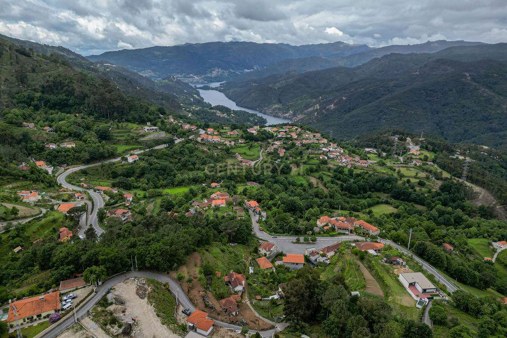 Fotografia 9 de Moradia para venda Louredo - Vieira do Minho