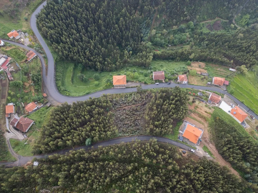Terreno para Construção com Projeto Turístico e Vista Rio Douro – Castelo de Paiva - Image 11