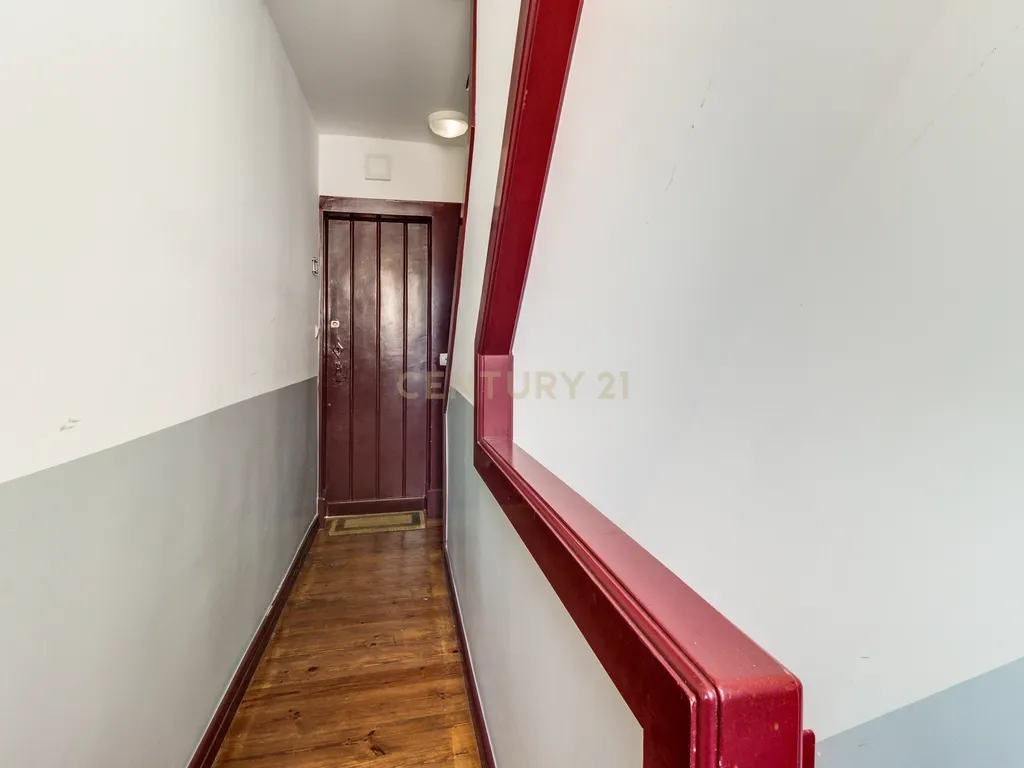 Apartamento T1 em Alfama para arrendamento - Image 22