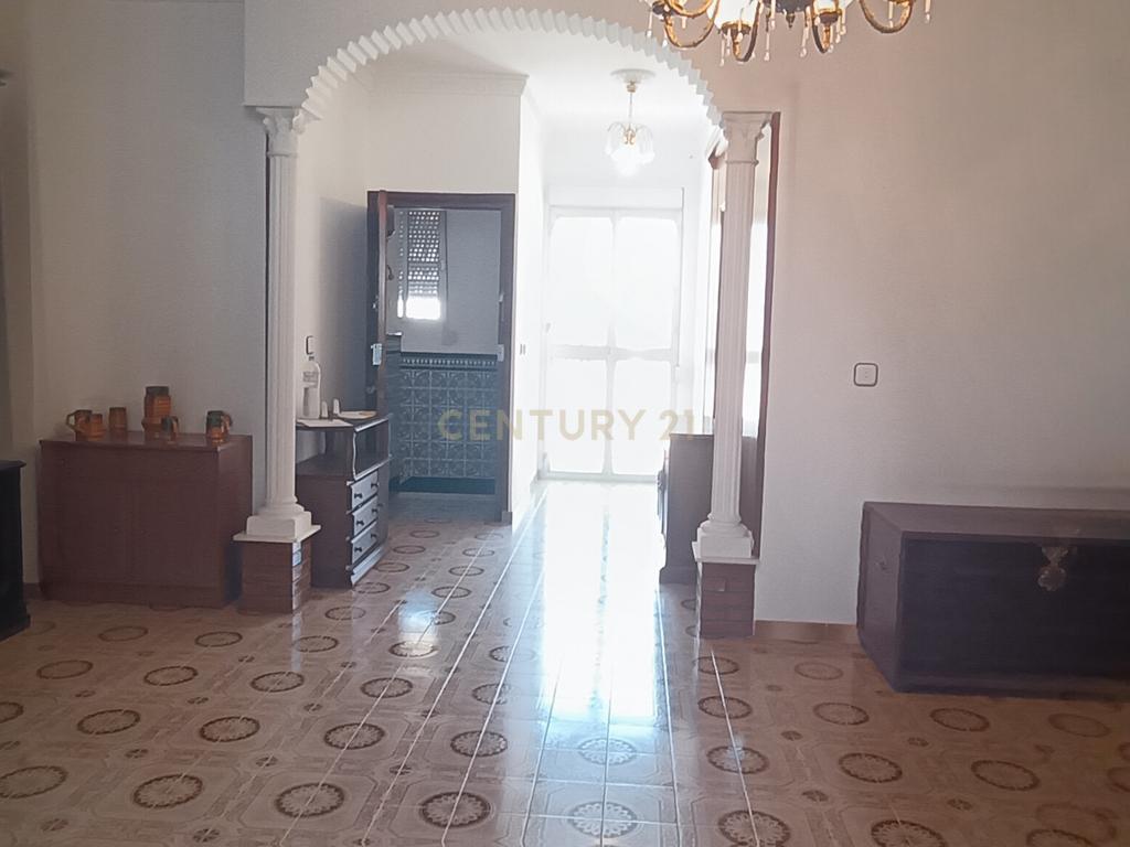 Espetacular T4 com Terraço e Garagem em Sevilla - 215.000€ - Image 22