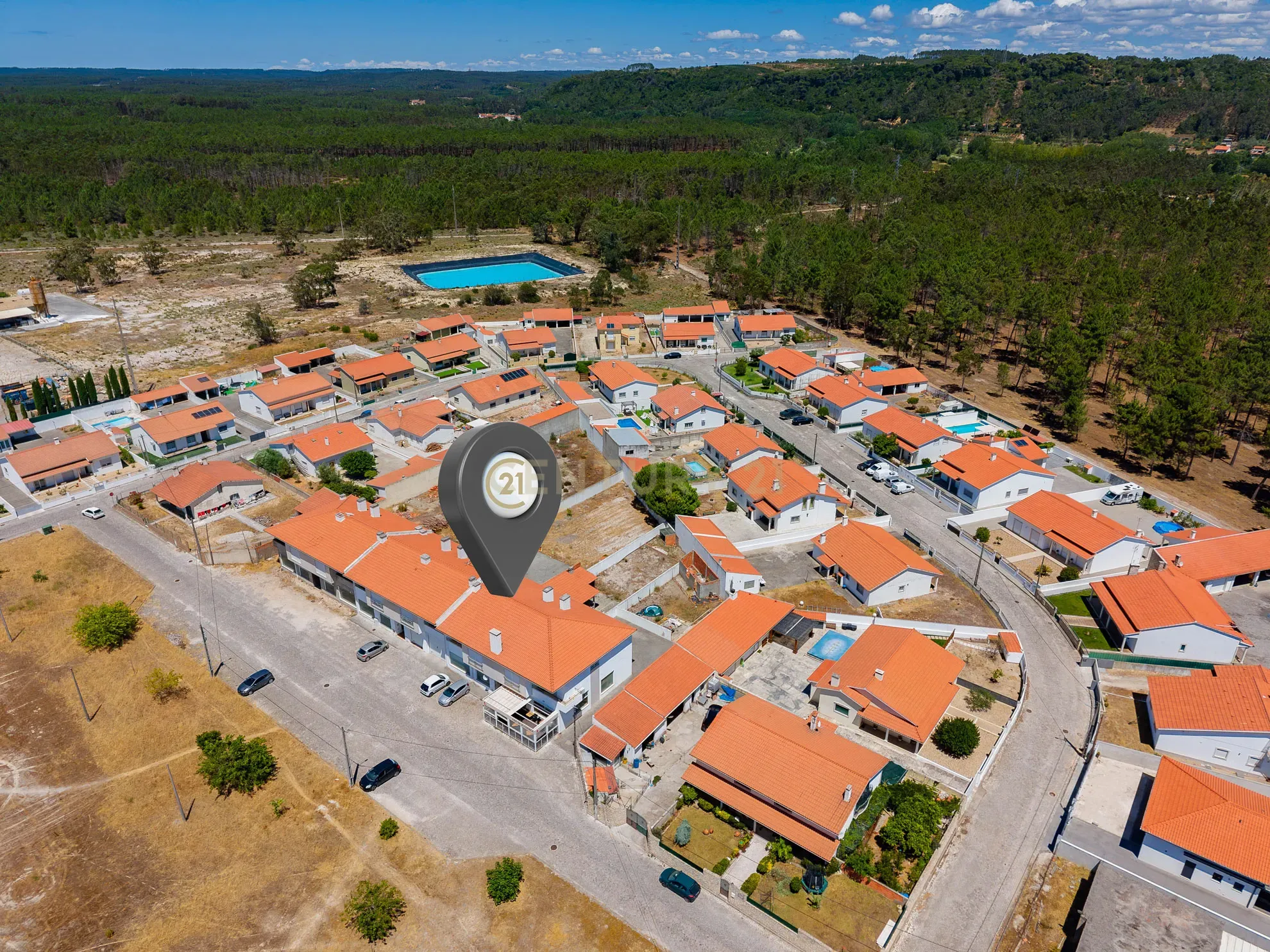 Fotografia 3 de Espaço Comercial/Serviços - Casal da Areia