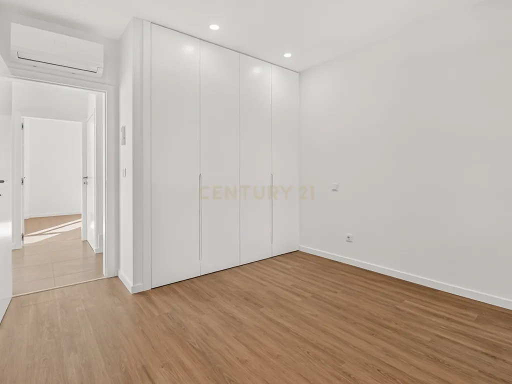 Apartamento/Moradia Duplex Novo com Terraço Privativo – Barroselas, Viana do Castelo - Image 13