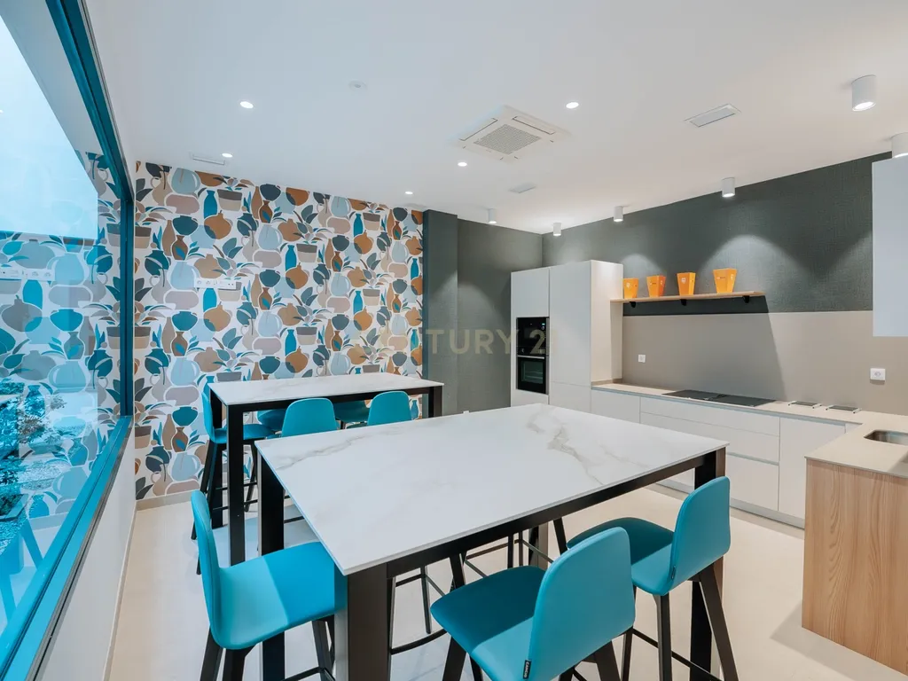 EXCLUSIVO APARTAMENTO DE LUXO COM JARDIM PRIVATIVO – JADE TOWER FUENGIROLA - Image 28