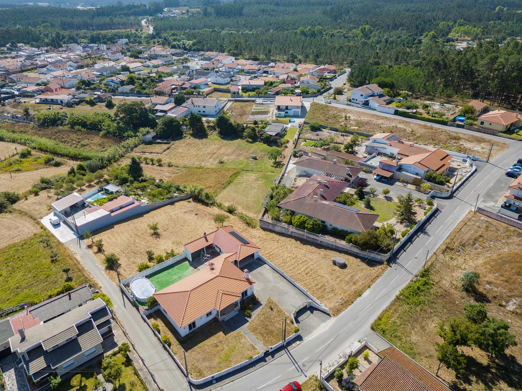 🏡 Moradia Térrea com Garagem para 2 carros - Image 18