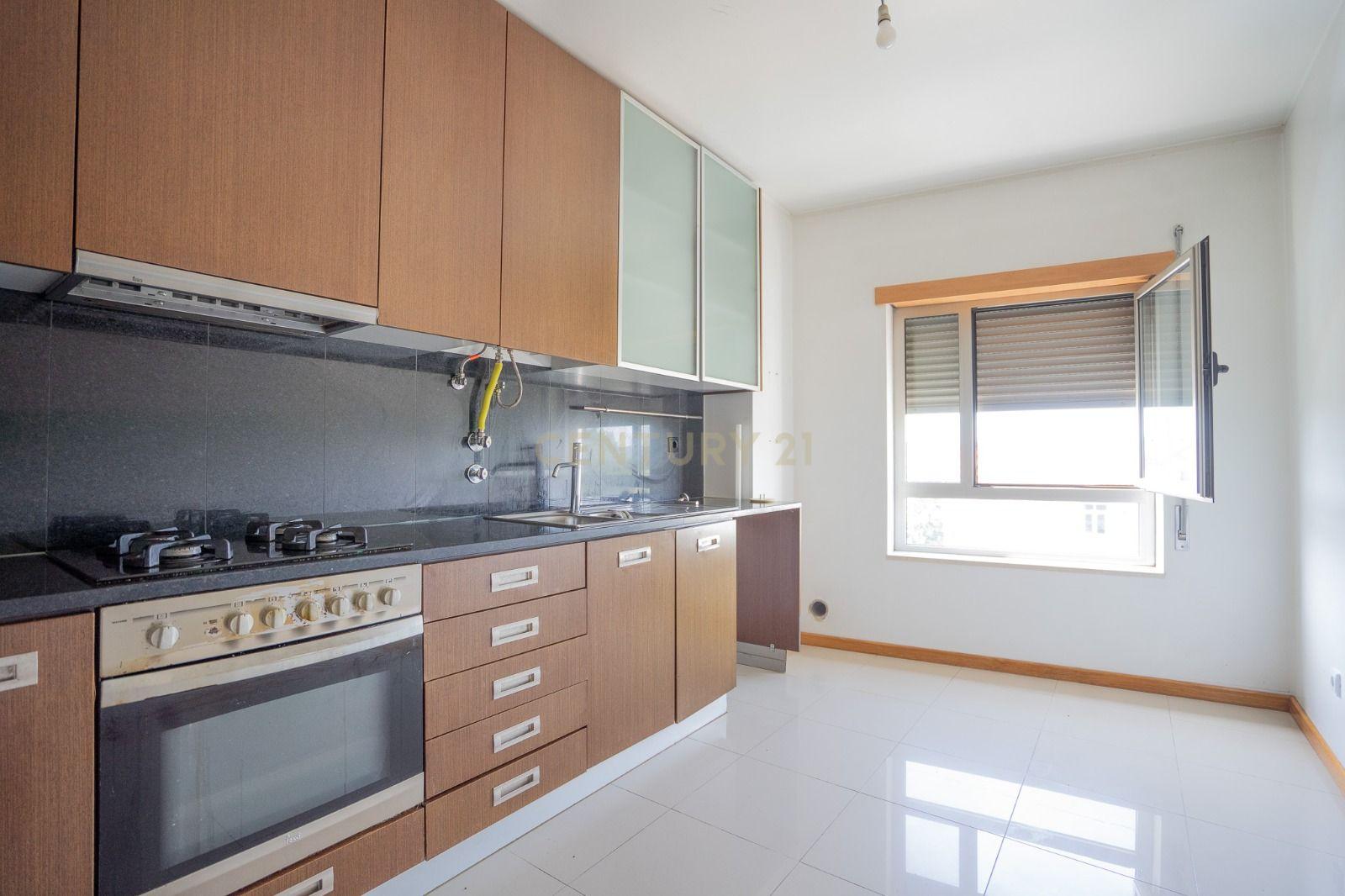 Apartamento T2 - Lousã - Image 2