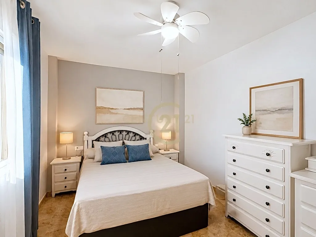 Cobertura de 5 Quartos com Terraço e Churrasqueira: Ideal para Família Numerosa ou Segregação em 2 Habitações! - Image 17