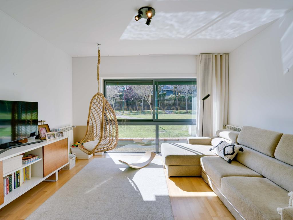 Apartamento T3 com Vista Panorâmica em Oeiras - 570.000€ - Image 1