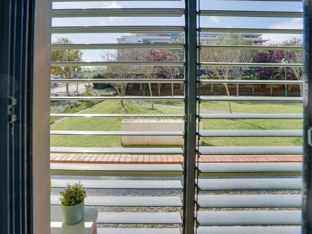 Apartamento T3 com Vista Panorâmica em Oeiras - 570.000€ - Image 30