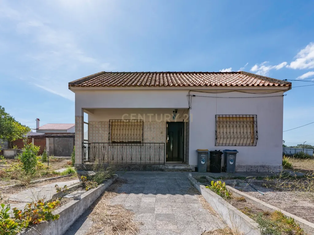 Moradia Isolada com Terreno de 1041 m² – Um Mundo de Possibilidades! - Image 99