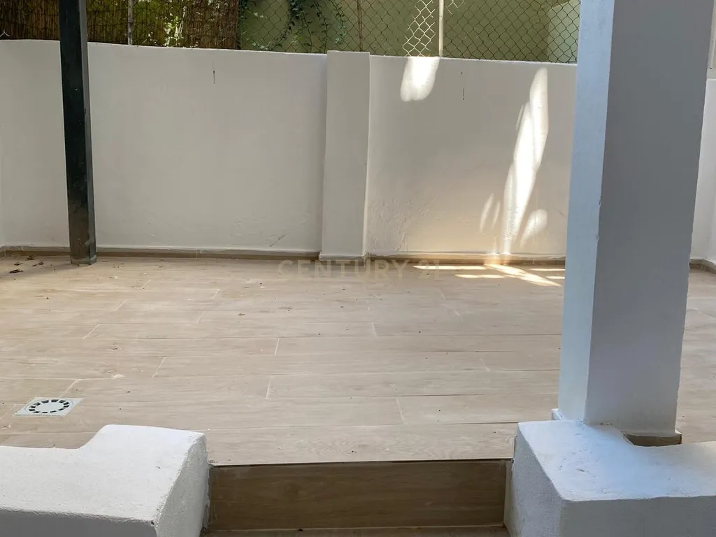 Apartamento T3+1*com logradouro | Totalmente remodelado | Centro de Lisboa - Image 38