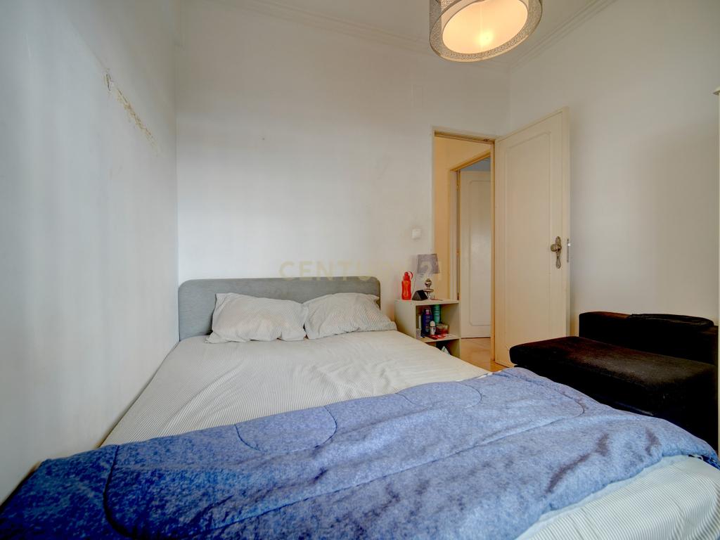 Apartamento T3 em Monte Abrãao: Localização e envolvente Privilegiadas - Image 16