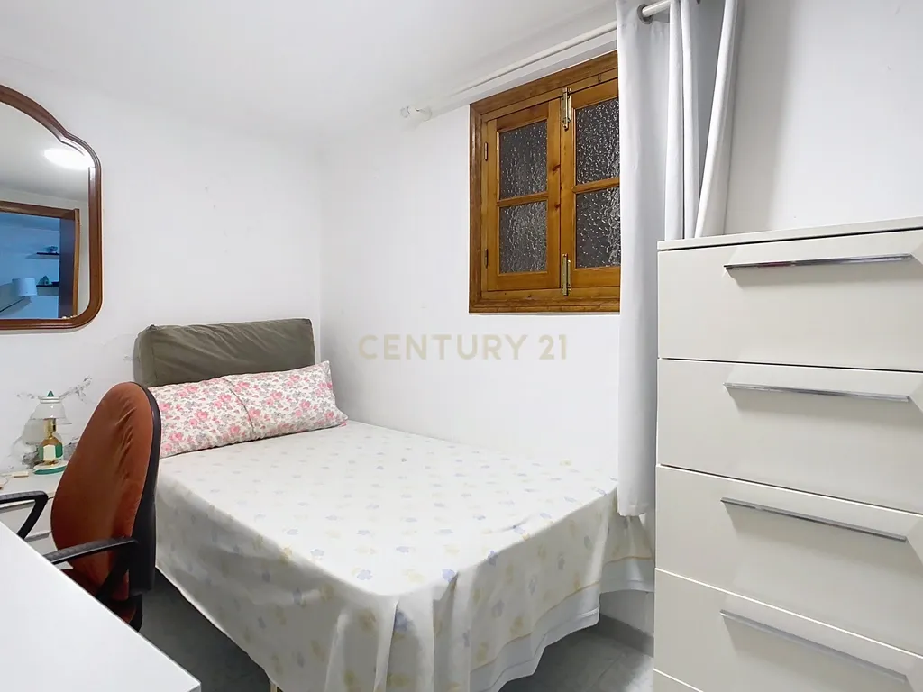 Apartamento Moderno em Álora, Málaga com Garagem e Varanda - Image 19