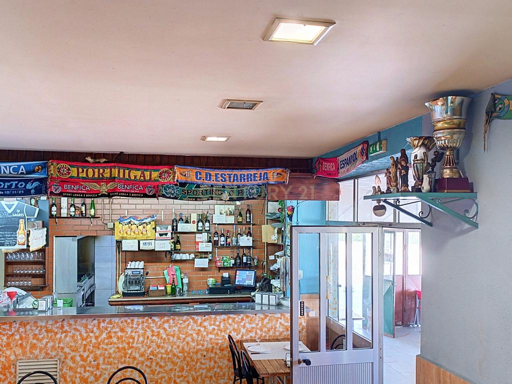 Trespasse de Snack-Bar em Santiais, Estarreja - Image 13