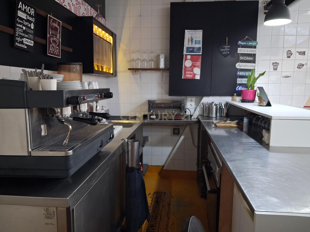 🏪 Loja para Trespasse no Mercado Municipal de Matosinhos – Ideal para Restauração - Image 4