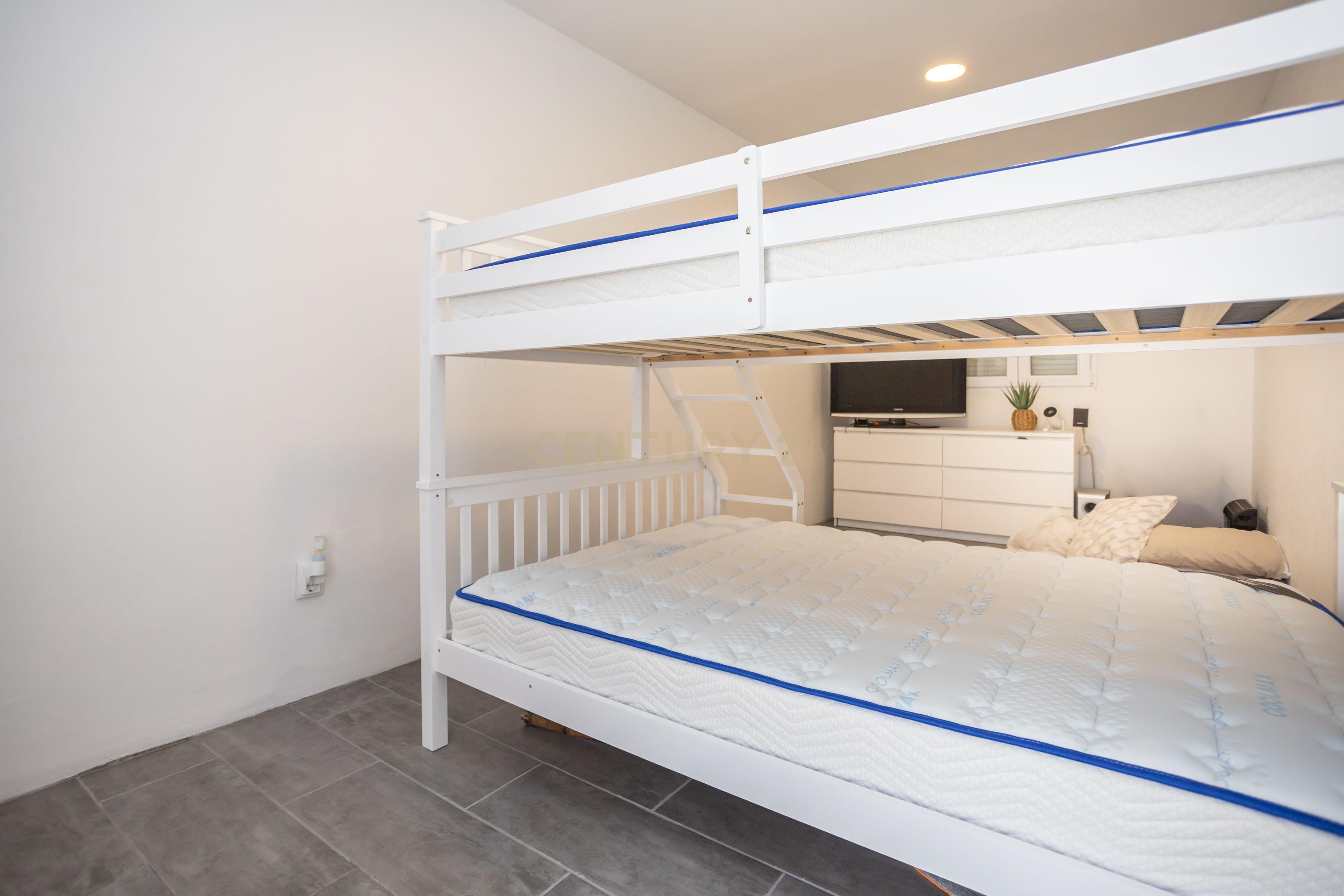 Fotografia 12 de Moradia T2 Renovada com Quintal e Jardim – O Refúgio Ideal para Viver com Tranquilidade