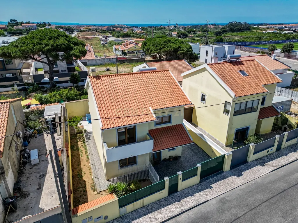 Moradia T4 Isolada Duplex com Box em Adroana, Alcabideche - Image 44