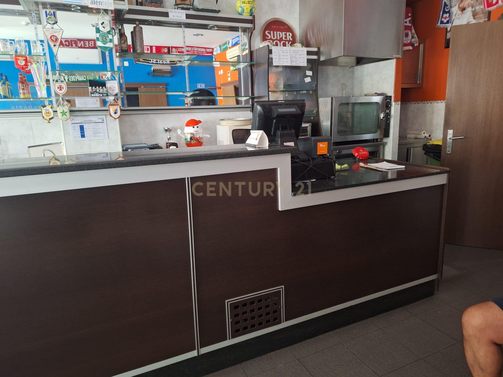 Fotografia 2 de Espaço Comercial em Portalegre - Oportunidade Única!