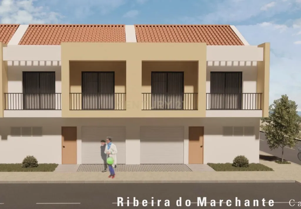 Terreno Urbano com Projeto Aprovado - Quinta do Conde - Image 1