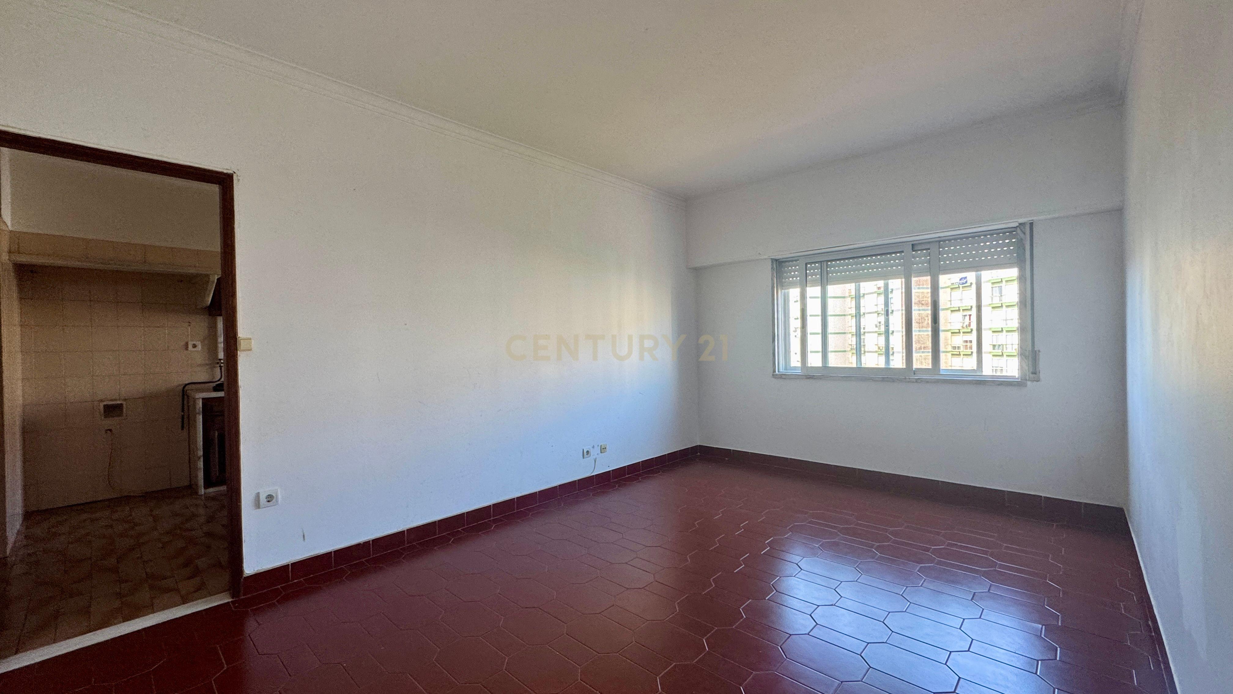 Fotografia 4 de Apartamento T1+1 em Agualva e Mira Sintra