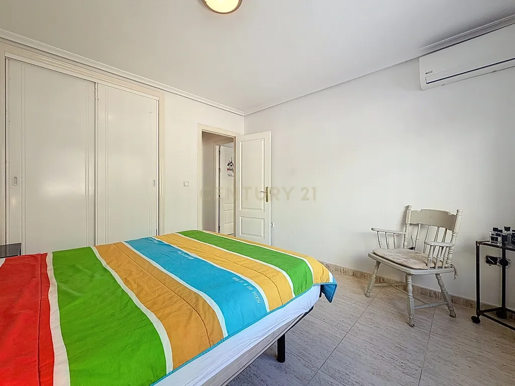 - Image 12