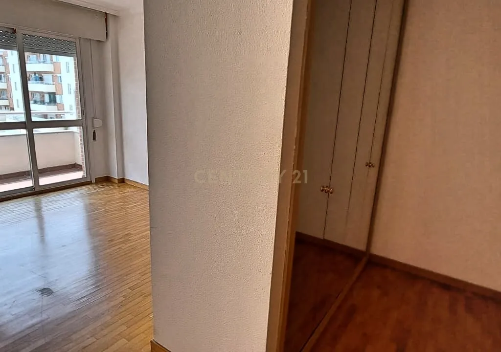 Apartamento T3 com 142m2 e lugar de garagem em Alhos Vedros - Image 10