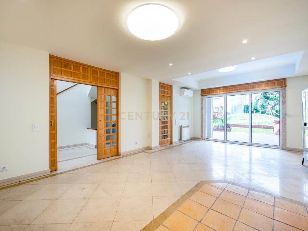 Moradia T4+1 em Condomínio Privado – Parque das Nações, Lisboa - Image 27