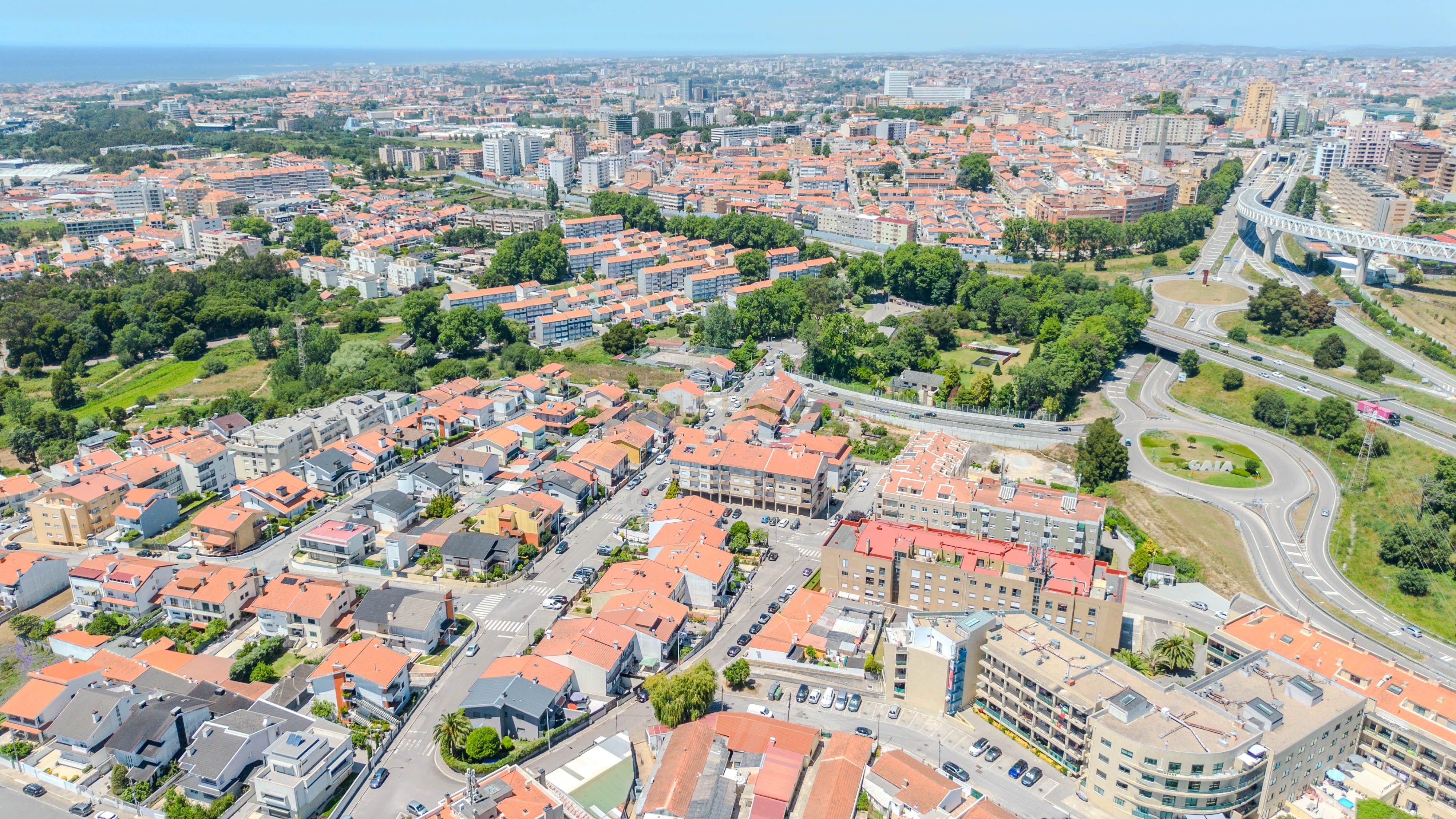 Fotografia 12 de Casa para Recuperação em Vila Nova de Gaia com Vista Cidade