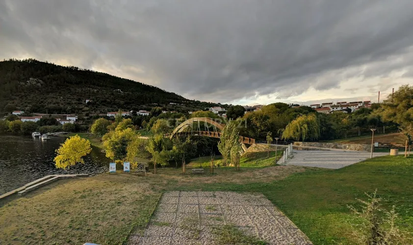 Ruina com Vista para o Rio em Sarnadas de Ródão - Image 6