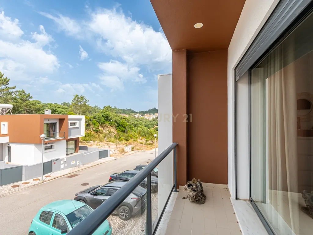 Moradia de 3 Quartos e Produção de Energia Própria | Freguesia do Milharado, Mafra - Image 10