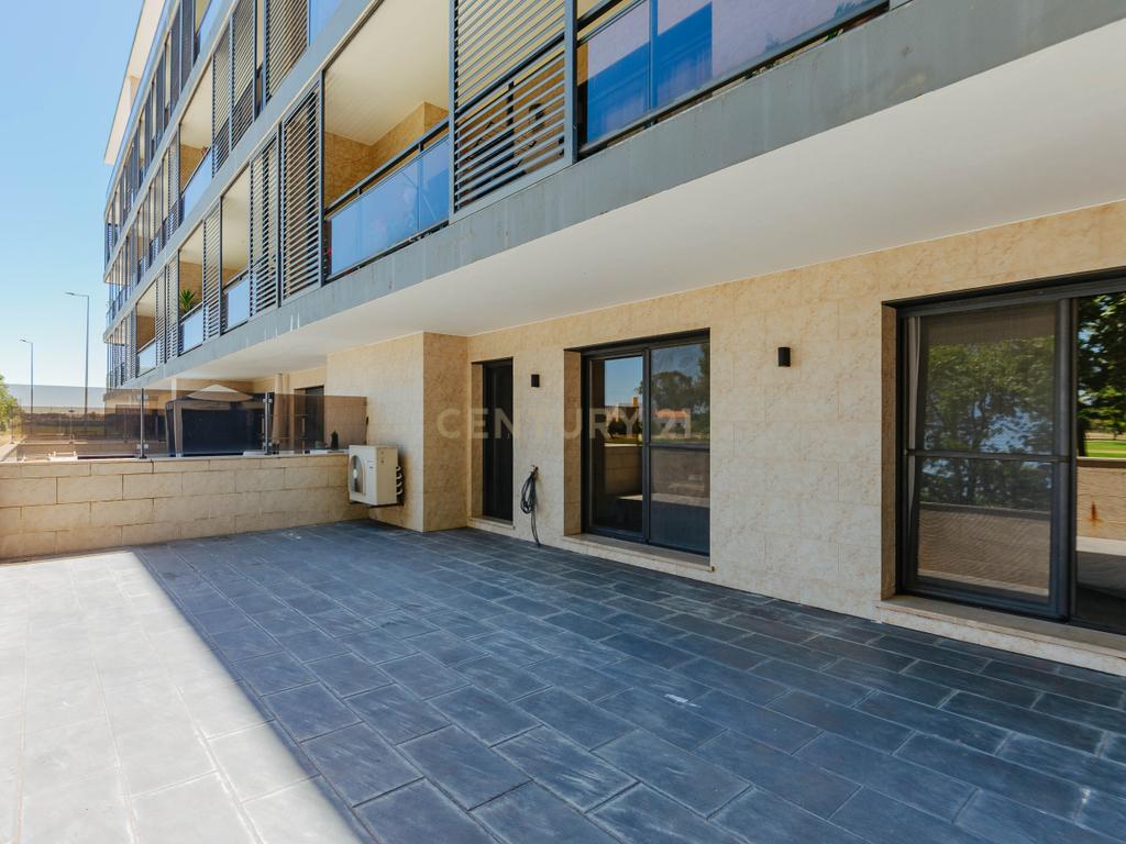 T3 com Terraços em Alcochete | A 20 Minutos de Lisboa - Image 40