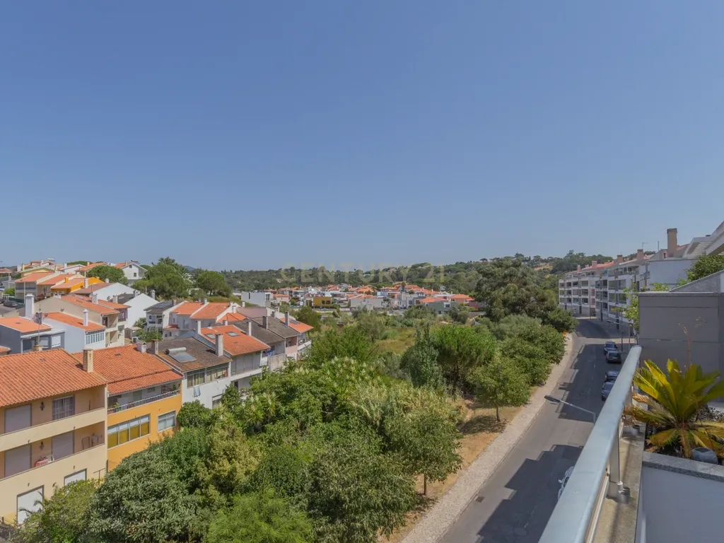 Luxuoso apartamento no Monte Estoril, Cascais com Vista Panorâmica e Acessos - Image 37