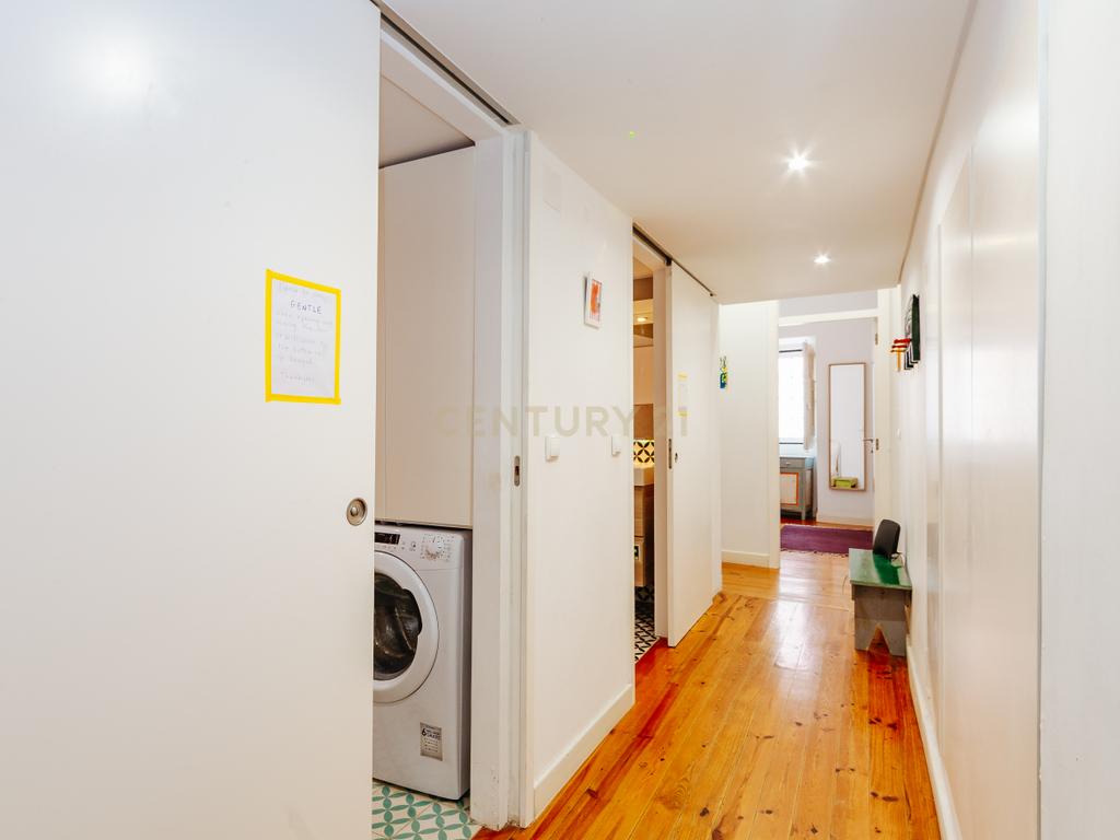 APARTAMENTO T2 - LOCALIZAÇÃO PREMIUM NO CORAÇÃO DE LISBOA - Image 13