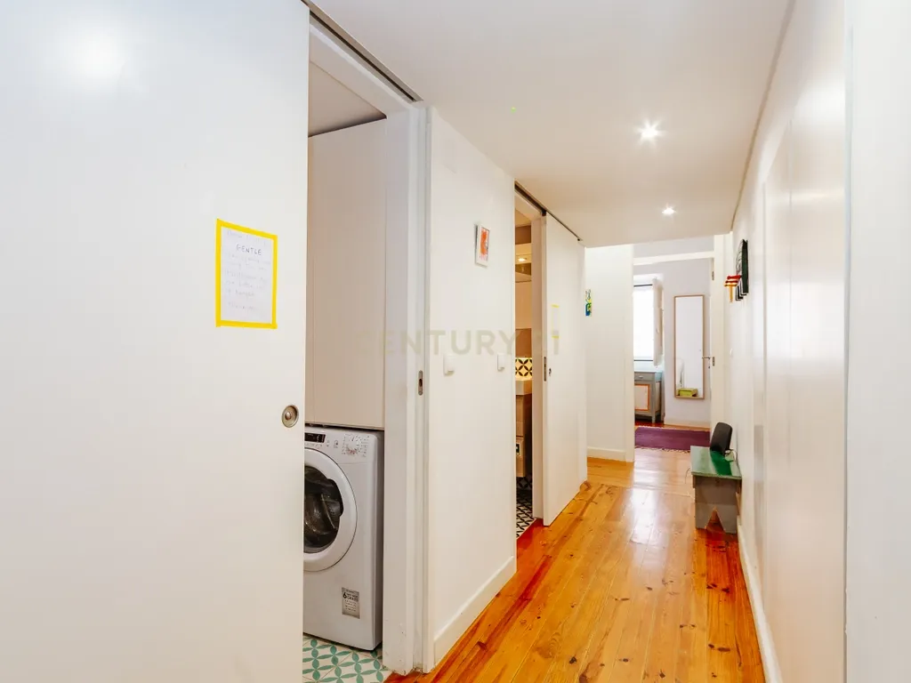 APARTAMENTO T2 - LOCALIZAÇÃO PREMIUM NO CORAÇÃO DE LISBOA - Image 13