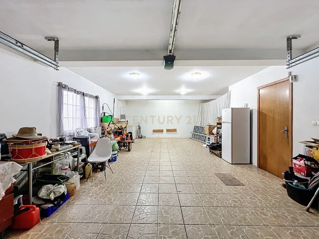 Casa T4 com Vista Mar em Povoação, Ilha de São Miguel - Image 36