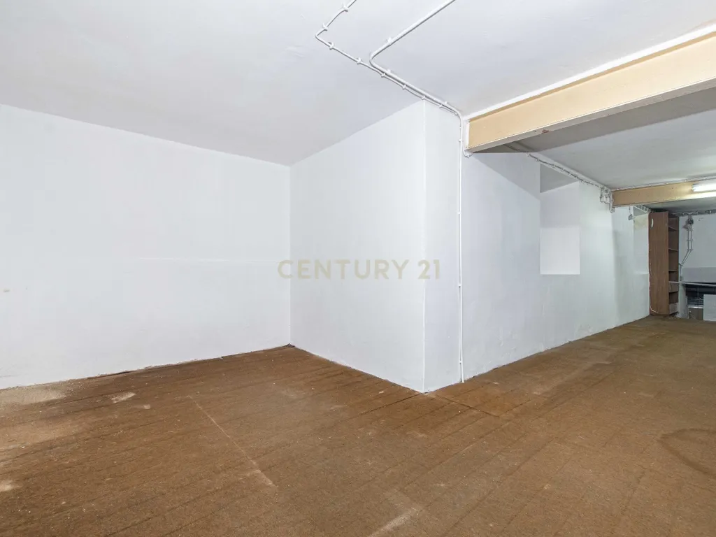 Loja em Campolide, Lisboa - 160m² - Image 16