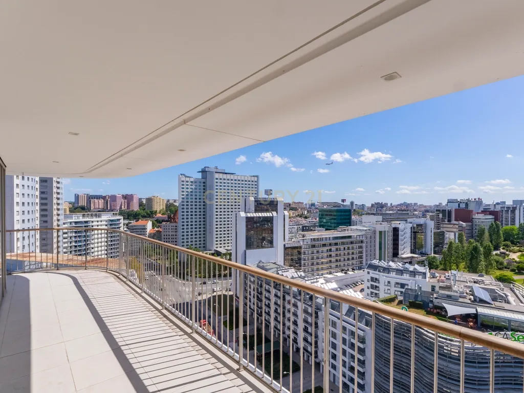 INFINITY TOWER - T3 CITY - 18º Andar - Lisboa - Image 39