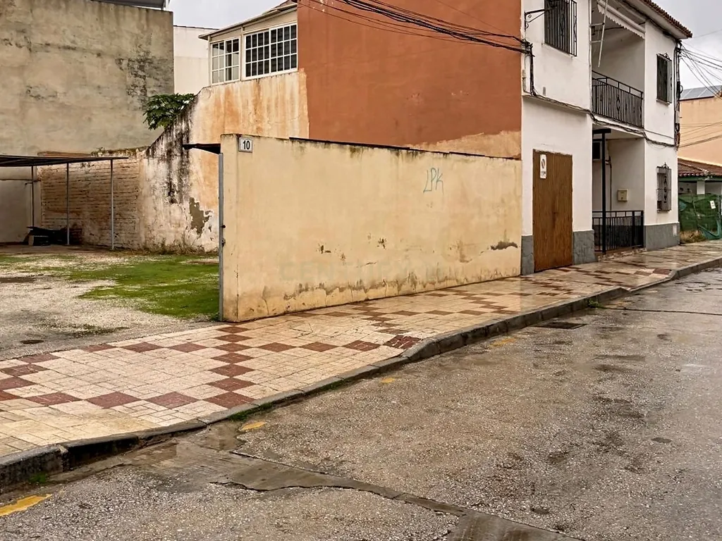 Excelente terreno urbano – Oportunidade única - Image 4