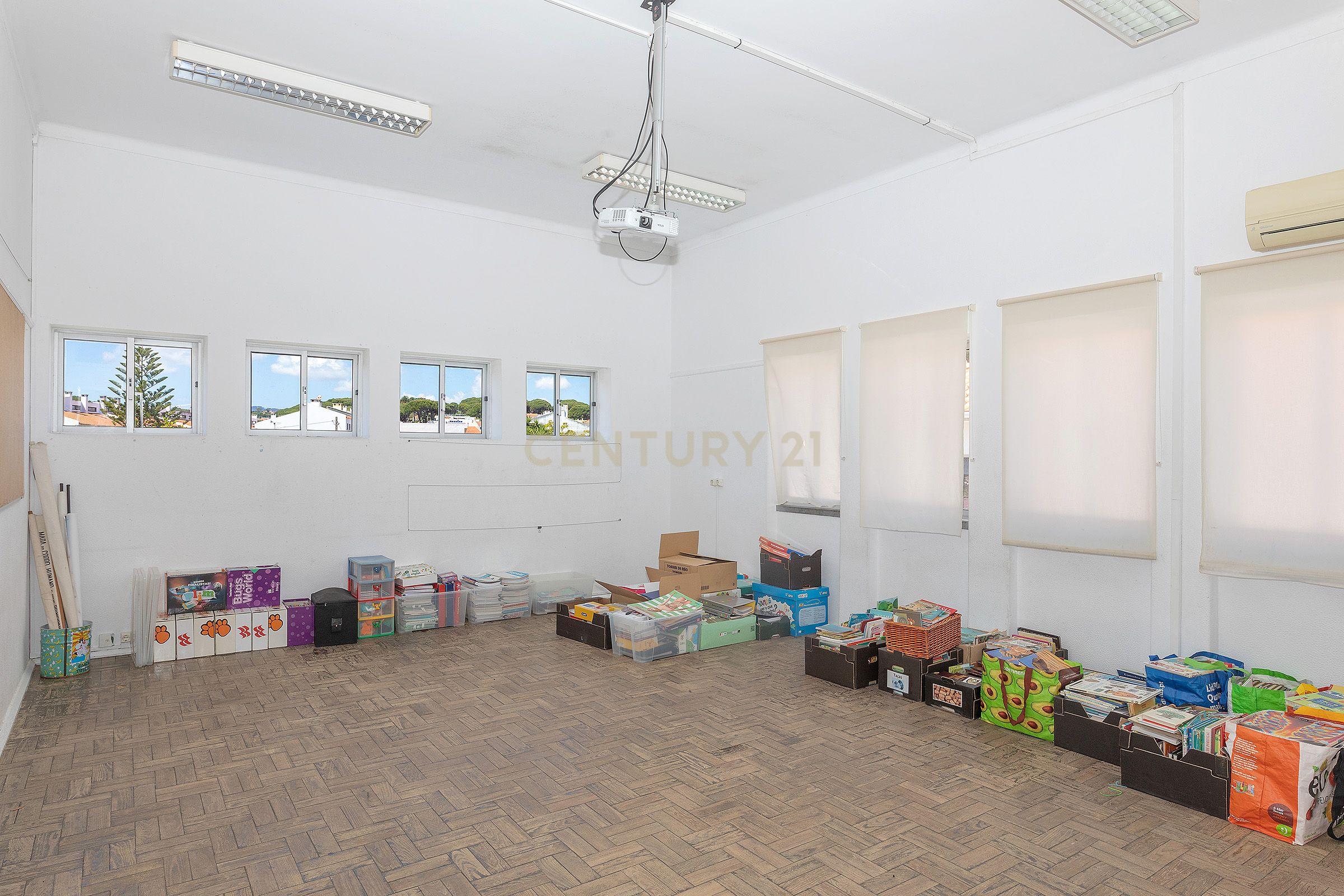 Moradia para venda | 500m² construídos | 1.060m² Terreno | Alapraia | São João do Estoril | Cascais - Image 25