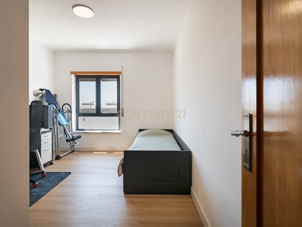 Apartamento T2 - Vialonga - Lisboa - Image 15
